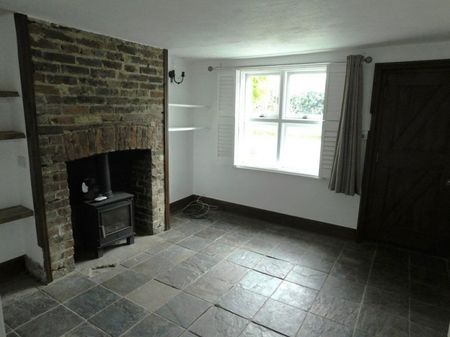 Brookside Cottages, Battle, East Sussex - £1,250pcm - Photo 2