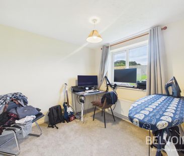 2 bedroom flat to rent - Photo 6