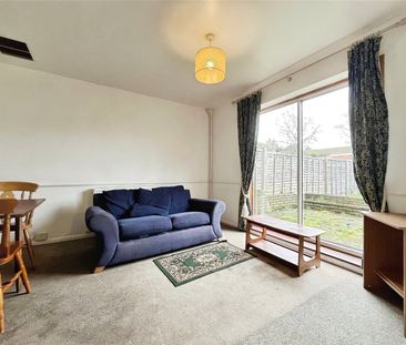 Cherrywood Avenue, Englefield Green, Egham, TW20 0TF - Photo 1