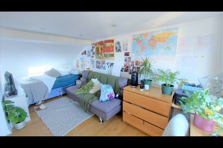 6 Bed Terraced House, Coleman Street, BN2 - Photo 2