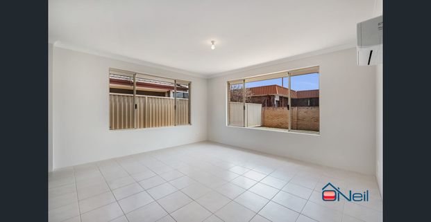 ARMADALE - 3x2 - LIVING LARGE! - Photo 1
