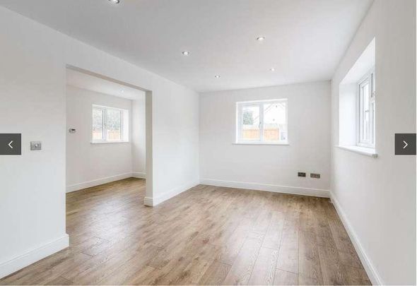 Austrey Lane, Newton Regis, B79 - Photo 1