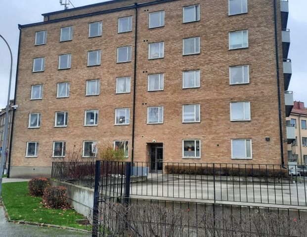 Västra Bangatan 23 - Foto 1