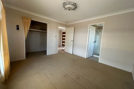 14 Dolphin Terrace - Photo 2