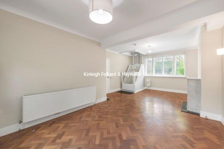 5 bedroom semi-detached house to rent - Photo 4