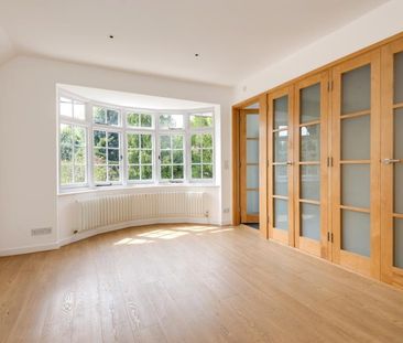 6 bedroom detached house to rent - Photo 5