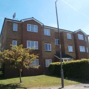 1 bedroom property to rent in Dagenham - Photo 2