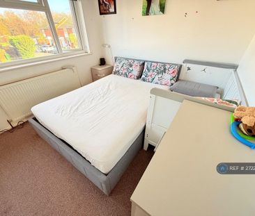 3 bedroom terraced house to rent - Photo 5