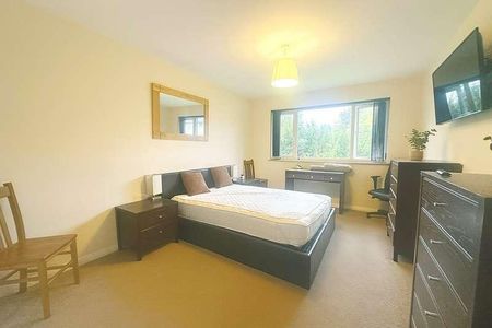 Southcote Road, Reading, Berkshire, RG30 - Photo 2