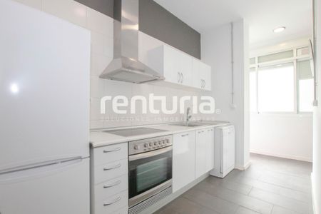 Piso de alquiler en Avinguda del Regne de València, Russafa - Photo 3