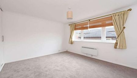 St. Mark's Hill, Surbiton, KT6 - Photo 2