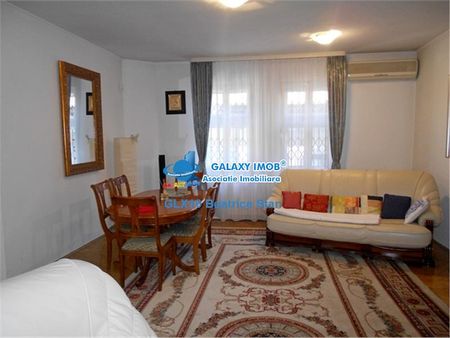 Inchiriere etaj vila PALATUL COTROCENI resedinta perfecta / birouri - Fotografie 3