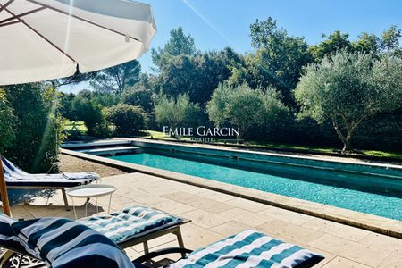 Luberon, Bonnieux, Mas à louer avec piscine - Photo 4