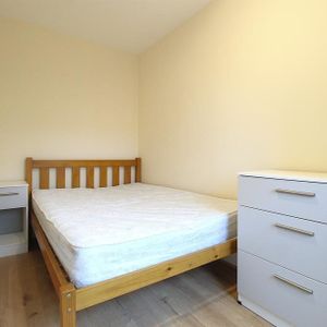 Jackson Terrace, Top Floor, AB24 - Photo 2