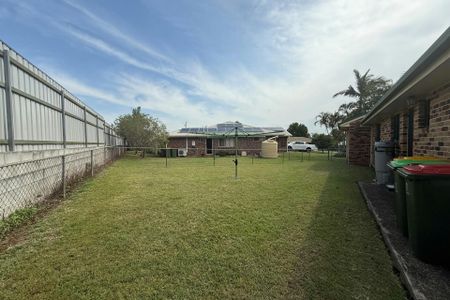 2/17 Mark Court - Photo 3