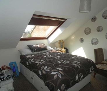 Kelly Court, Harcourt Road, Southampton, Hampshire, SO18 - Photo 3