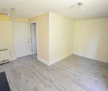 1 bedroom detached house to rent - Photo 5