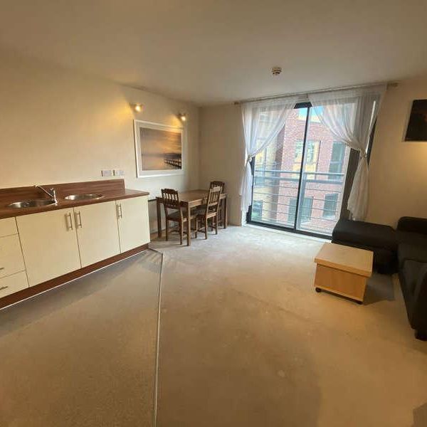 City Point, Chapel Street, Salford, M3 - Photo 1