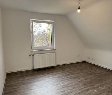 Dachgeschoss in ruhiger Lage - schnelle Anfrage - Foto 1