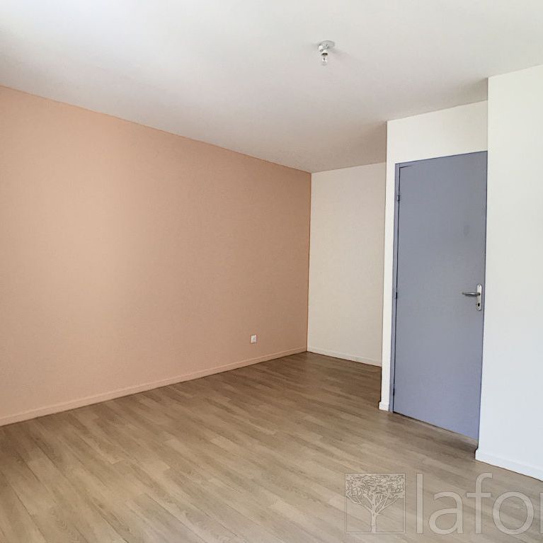 Location Appartement 2 pièces 49m² - Photo 1