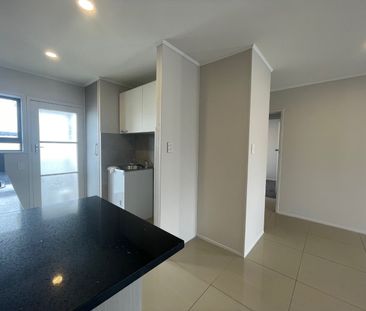 Unit 2, 9 Norman Spencer Drive, Papatoetoe, Auckland - Photo 4