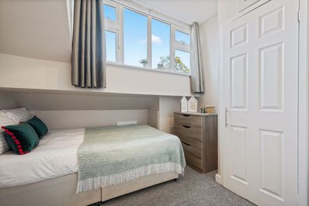 14 KELSO ROAD Leeds - LS2 9PR - Photo 4