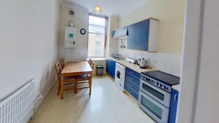 2 bedroom flat to rent - Photo 5