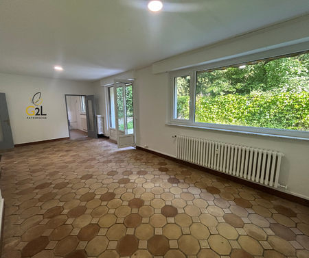 Location Appartement 5 pièces 102m² - Photo 3