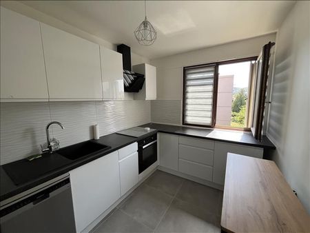 2 pièces - Meublé - 49,63 m² - 4ème étage - Colocation non autorisée - Photo 2