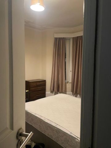 Room in a Shared House, Lower Seedley Road, M6 - Photo 2