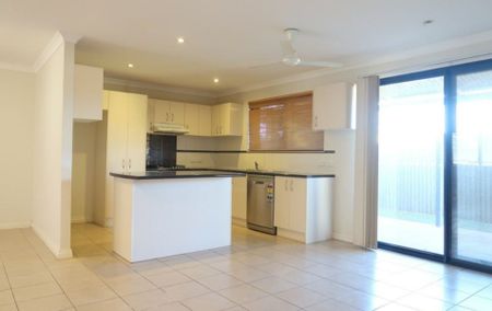 STUNNING SOMERSET - 4x2 Townhouse - Photo 5