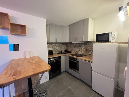 Location Appartement 2 pièces 31m² CAGNES SUR MER 06800 - Photo 5