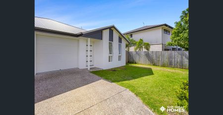 Modern Three-Bedroom Duplex - Photo 4