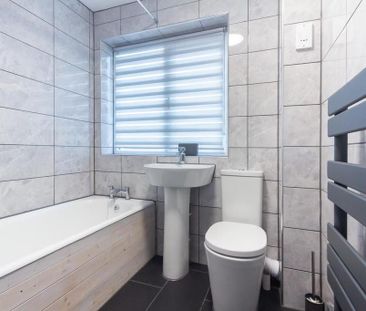 3 bedroom property to rent - Photo 1