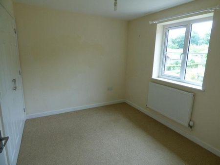 4 bedroom detached house to rent - Photo 5