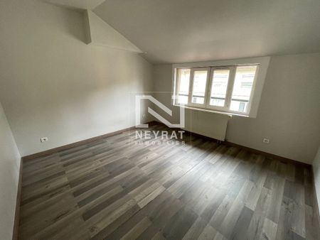 Location Appartement 3 pièces 75m² CHALON SUR SAONE 71100 - Photo 2