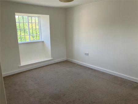 2 bedroom semi-detached house to rent - Photo 2