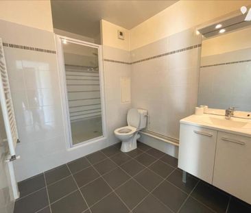 2 pièces- Rue Louis Victor de Broglie - BEZANNES - Photo 5