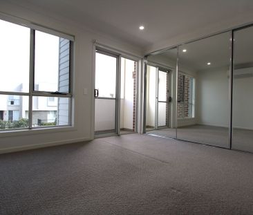 Location Location Location! - Photo 4