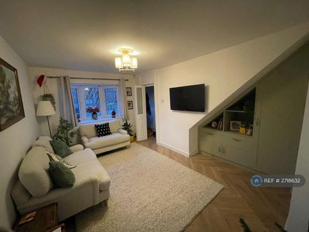 2 bedroom semi-detached house to rent - Photo 2