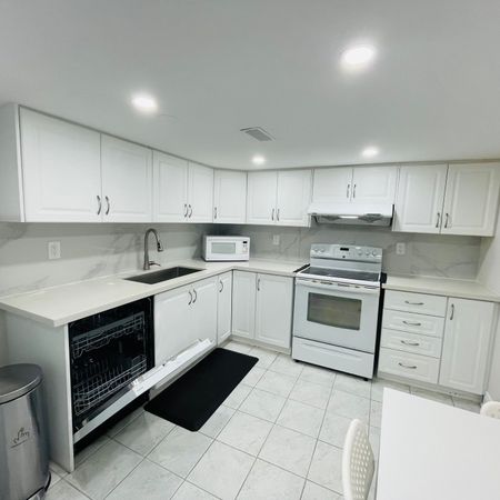 For Lease - 738 Twain Avenue Unit# Basement, Mississauga, Ontario - Photo 4