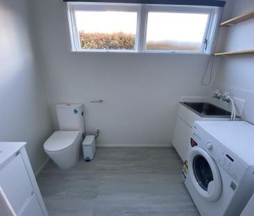 Property Management9 Bond Crescent, Forrest Hill - House for Rent - Photo 1