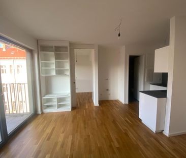 Moderne 1,5-Zimmer-Wohnung mit Balkon & Aufzug in Berlin-Treptow - Photo 2