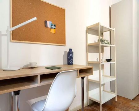 Via Ausonio, Milan, Lombardy 20123 - Photo 3