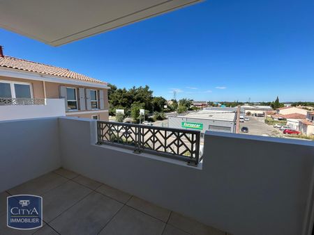 Location Appartement 2 pièces 38m² CAVAILLON 84300 - Photo 2