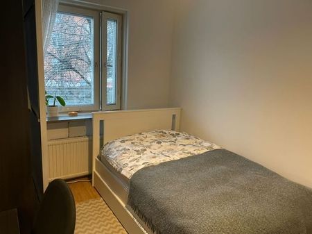 Centralvägen, Upplands Väsby - Foto 2