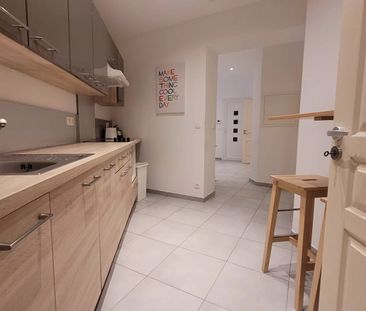 Location Appartement 2 pièces 37m² CANNES 06400 - Photo 5