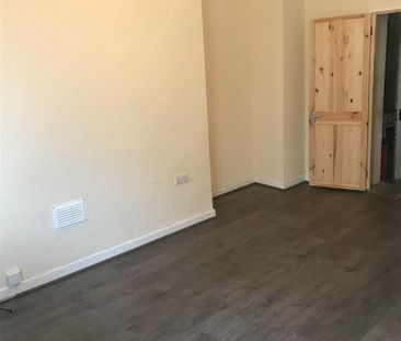 Studio Flat For rent - Photo 3