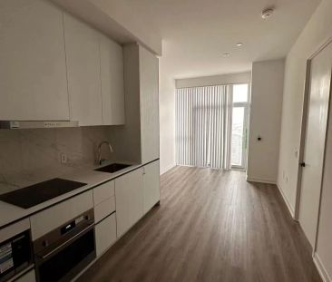 8 Interchange Way #3703 - Photo 3