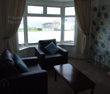 1 Strand Road (Student Let ), Portstewart, BT55 7LS - Photo 2
